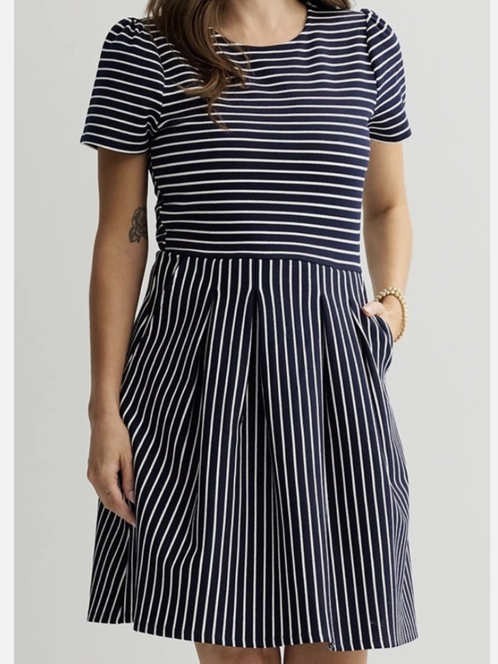 Draper James Navy & White Striped Dress Size Small